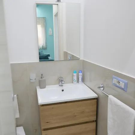 Sikelia Apartment *