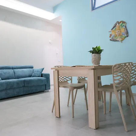 Sikelia Apartment *